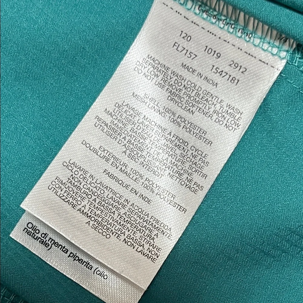 Columbia Women's PFG Tamiami Sleeveless Shirt - Picture 9 of 10